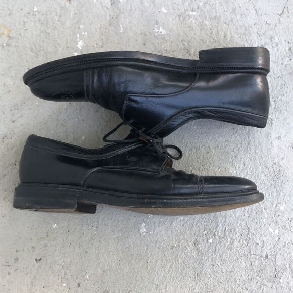 A. Testoni  cap toe oxford’s main image 9